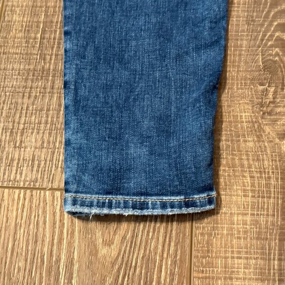 Silver Suki Skinny Slightly Distressed Jeans – Size 30x31 - Picture 5 of 14